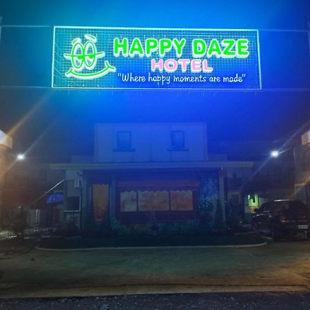 Happy Daze Hotel Tagum Eksteriør bilde