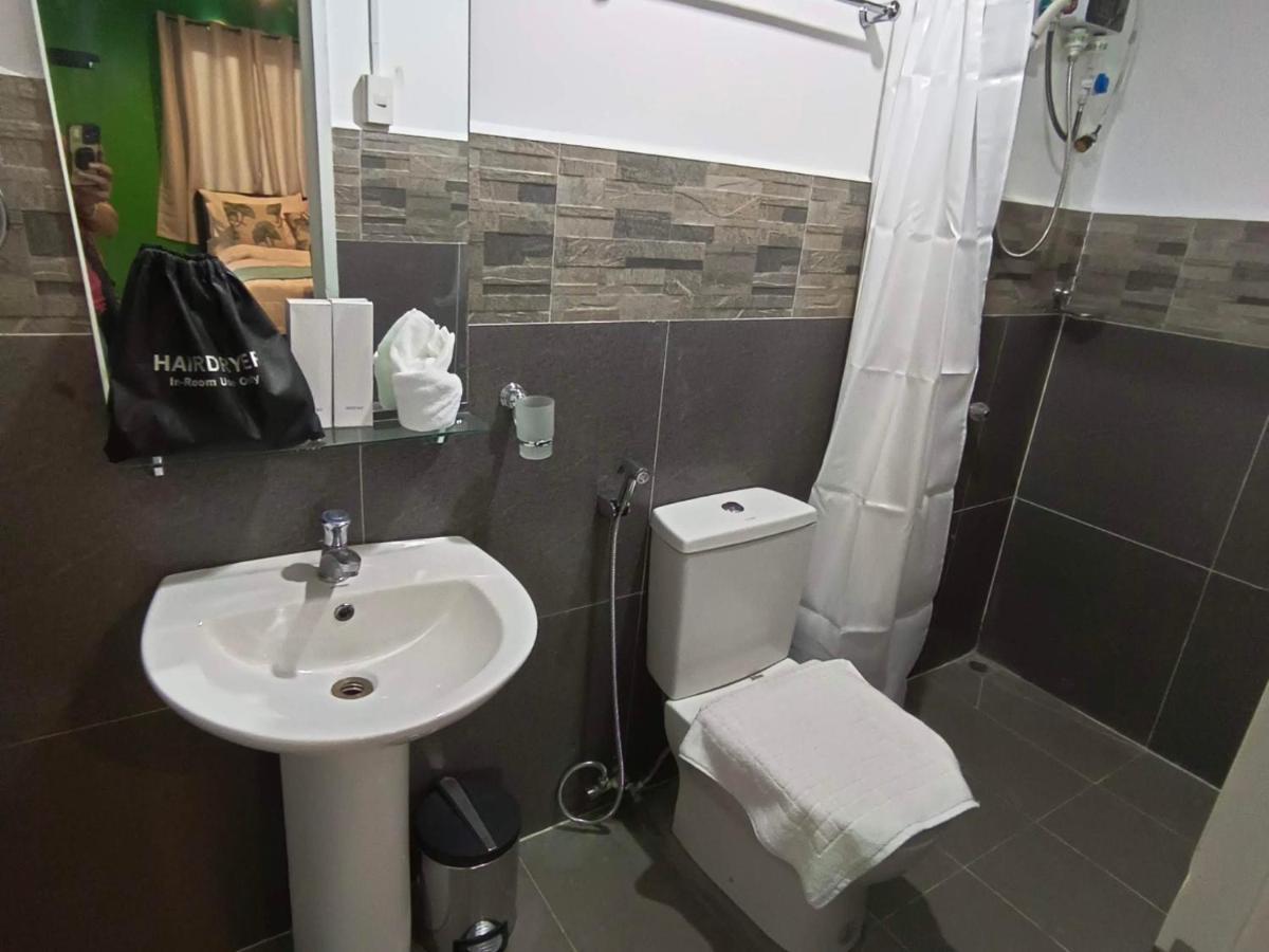 Happy Daze Hotel Tagum Eksteriør bilde