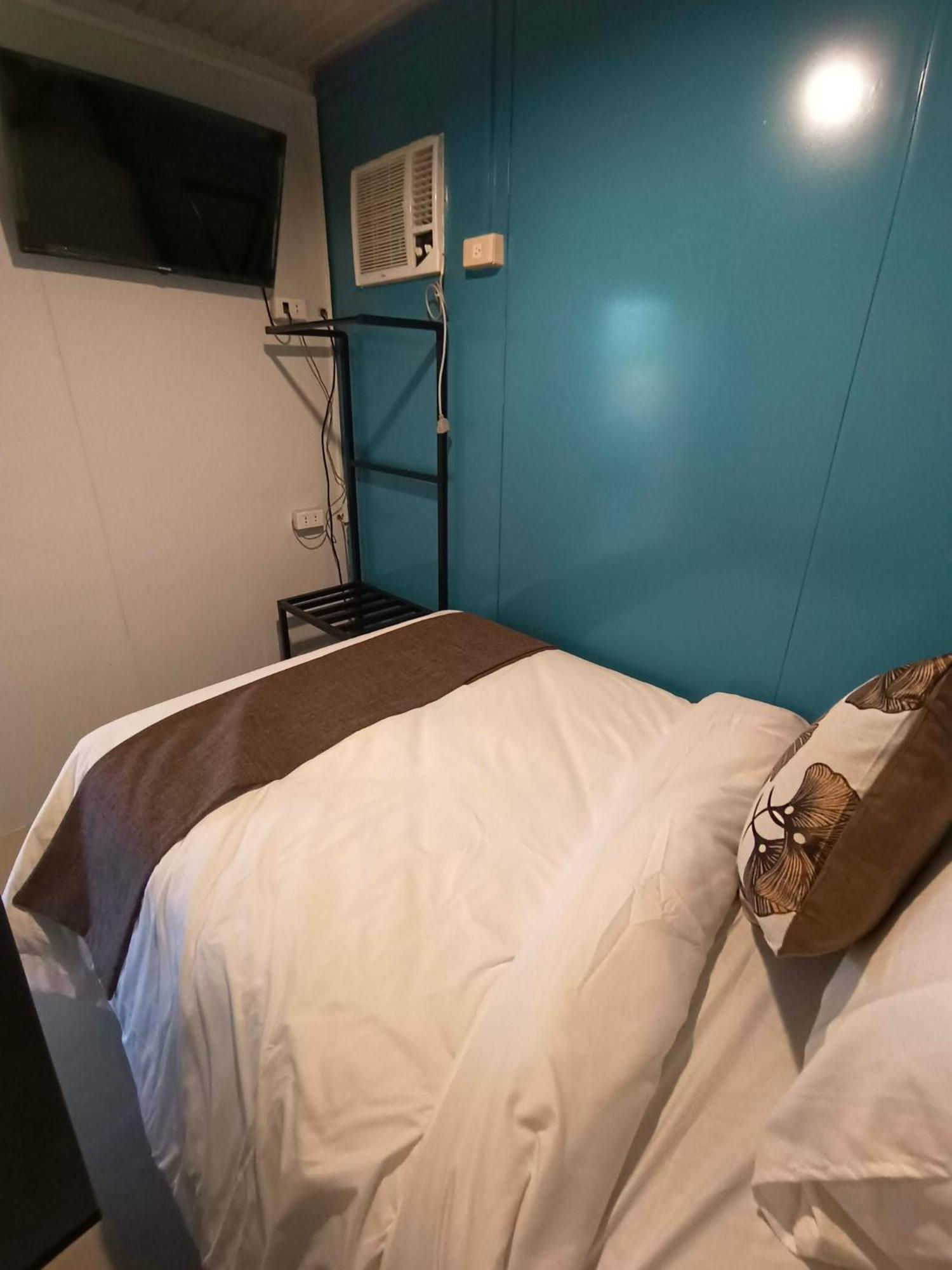 Happy Daze Hotel Tagum Eksteriør bilde